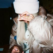 Skye Newman - Lonely Girl