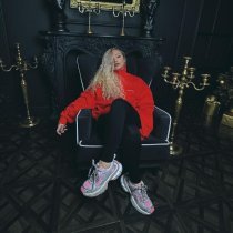 Блондинка Ксю - Правда