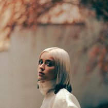 Elsie Bay - Beige & White