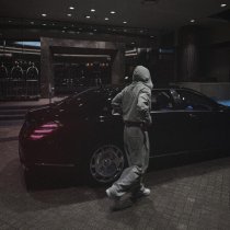 Derouse - Обнял