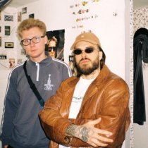 Спать на потолке, Кофеиновая зависимость - Секонд хенд