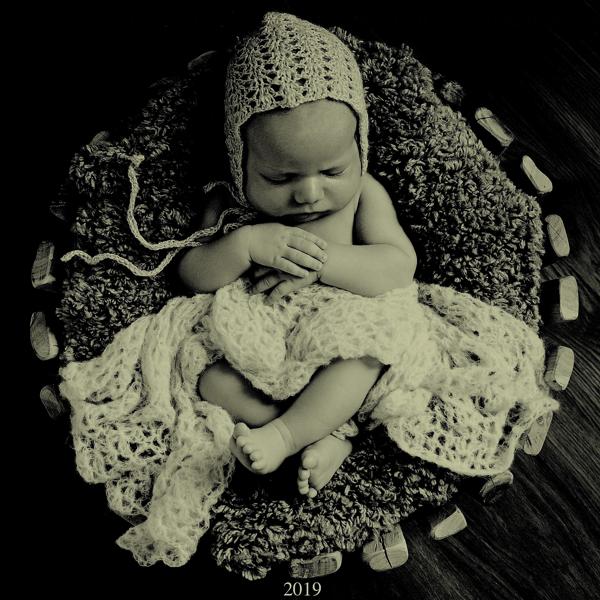 Артем Лоик - Є